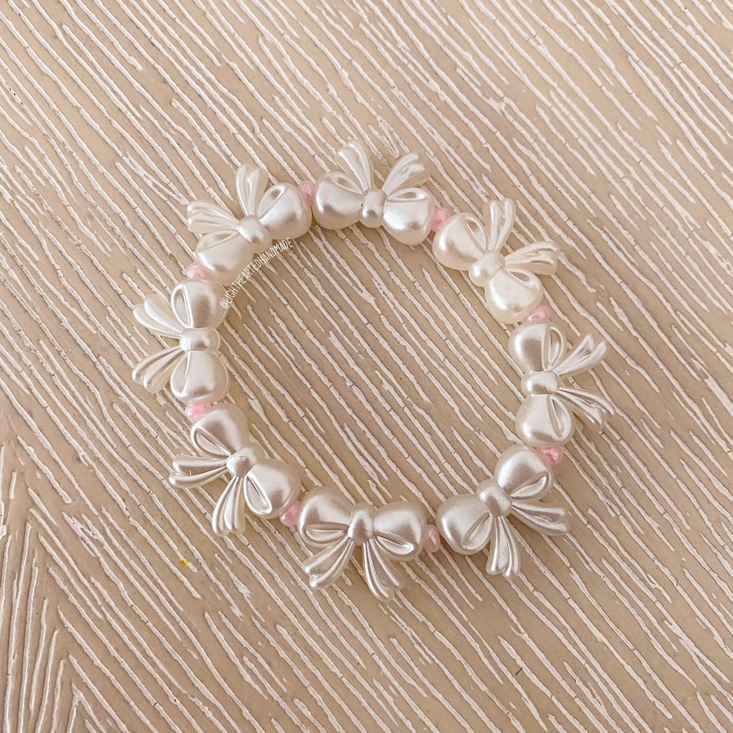 Poplin Pearls Bracelet